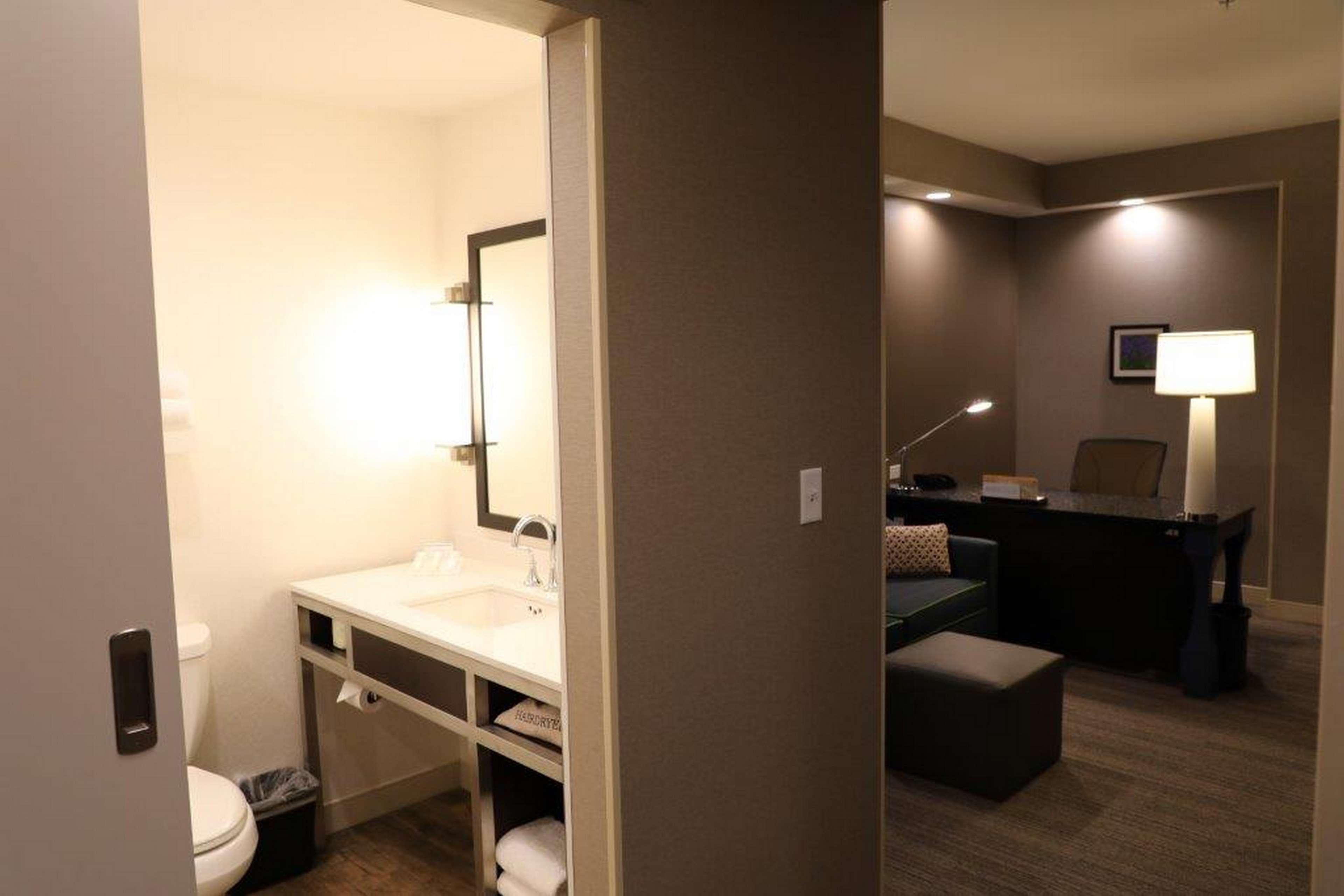 Hilton Garden Inn Austin Airport Extérieur photo