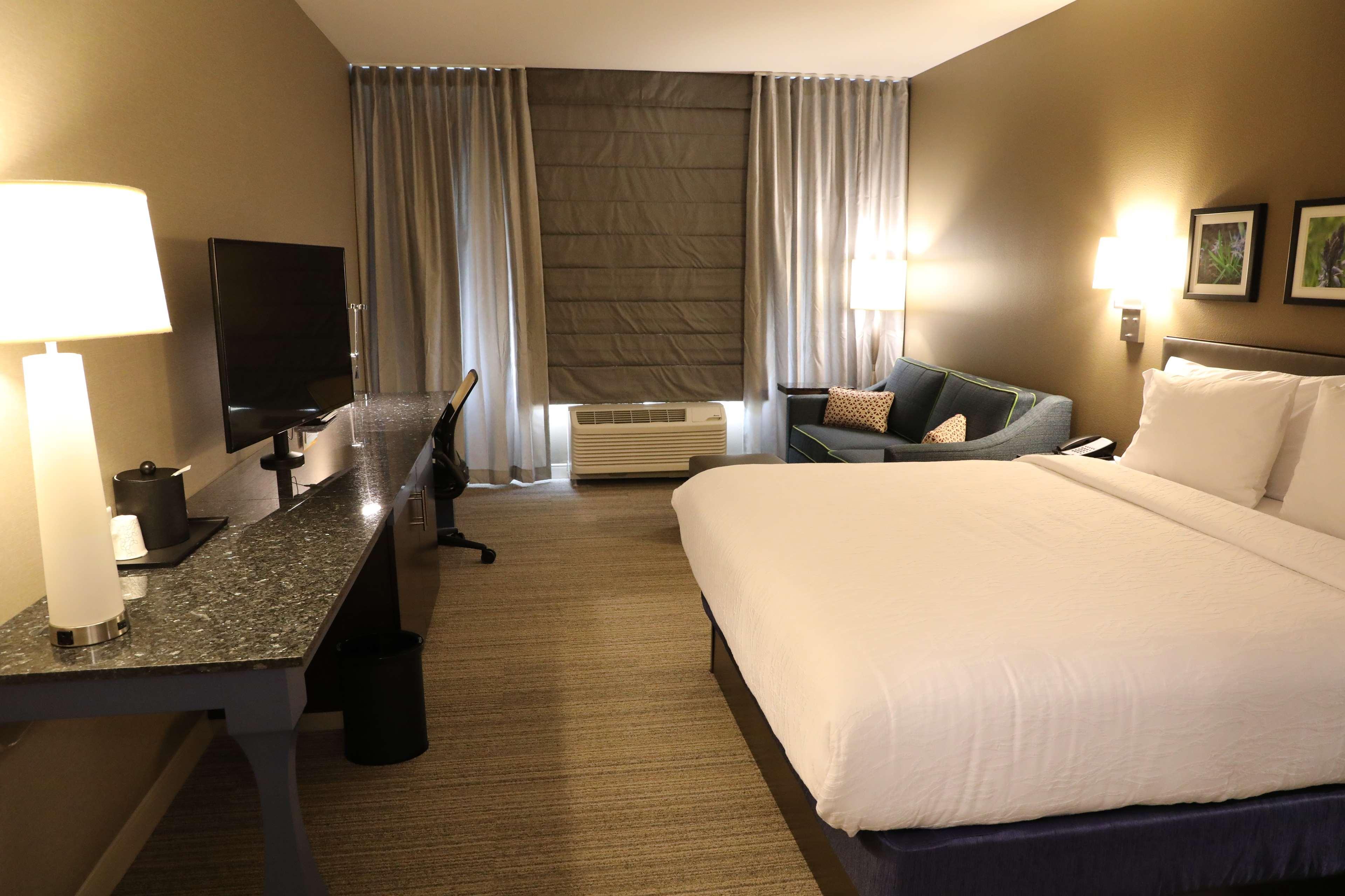 Hilton Garden Inn Austin Airport Extérieur photo