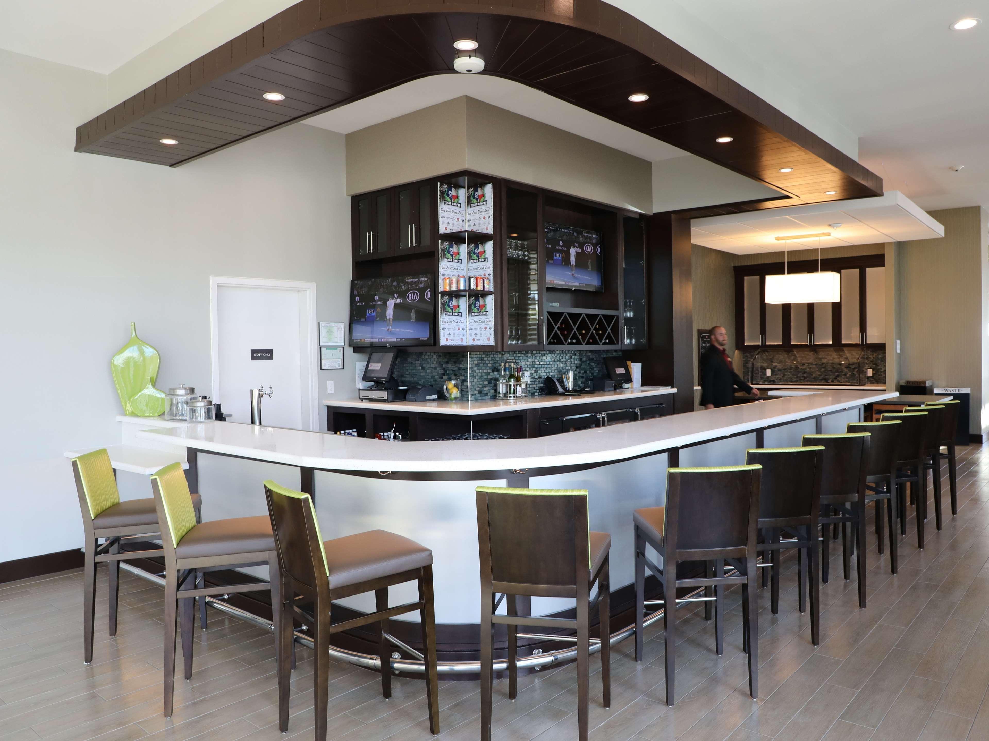 Hilton Garden Inn Austin Airport Extérieur photo