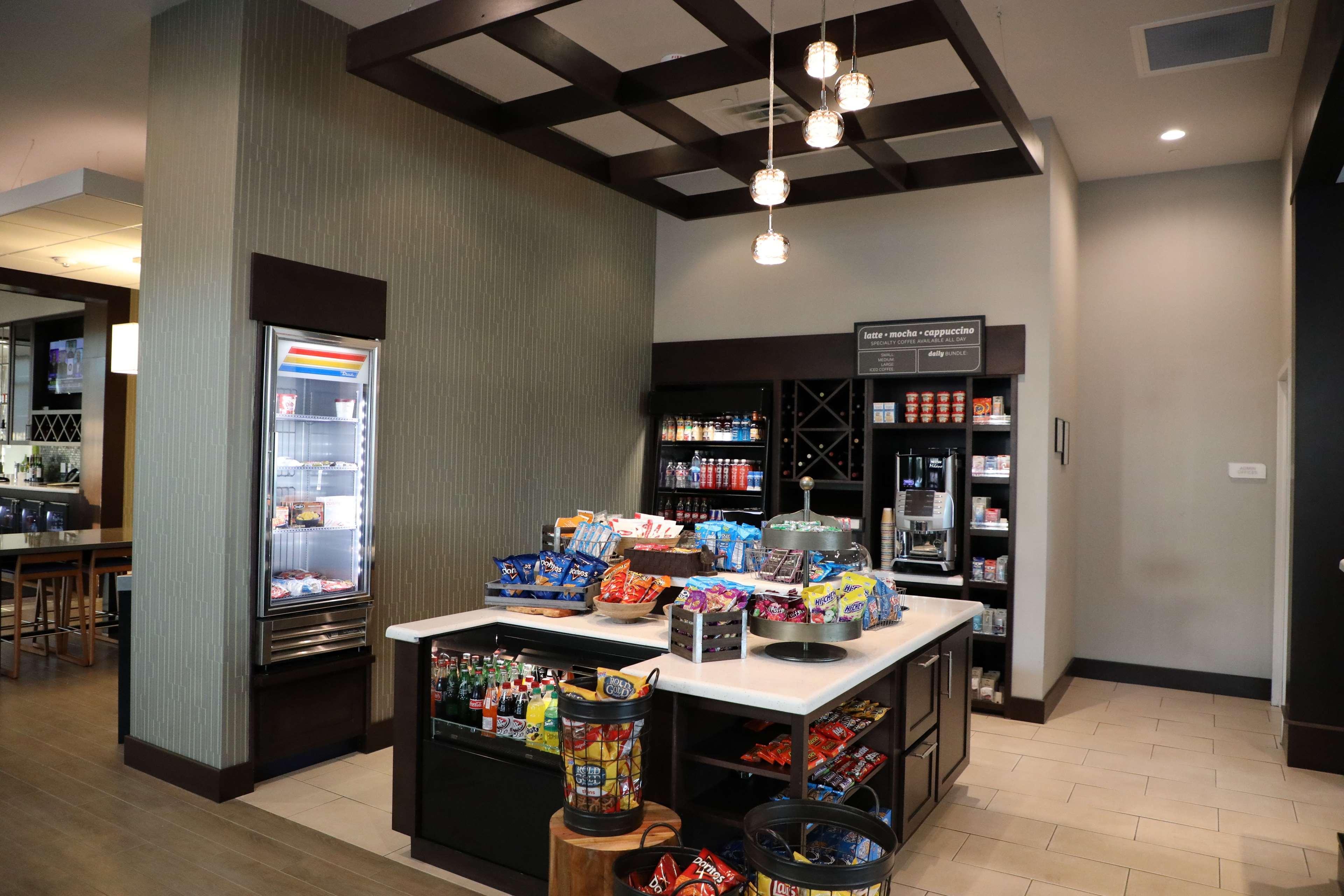 Hilton Garden Inn Austin Airport Extérieur photo