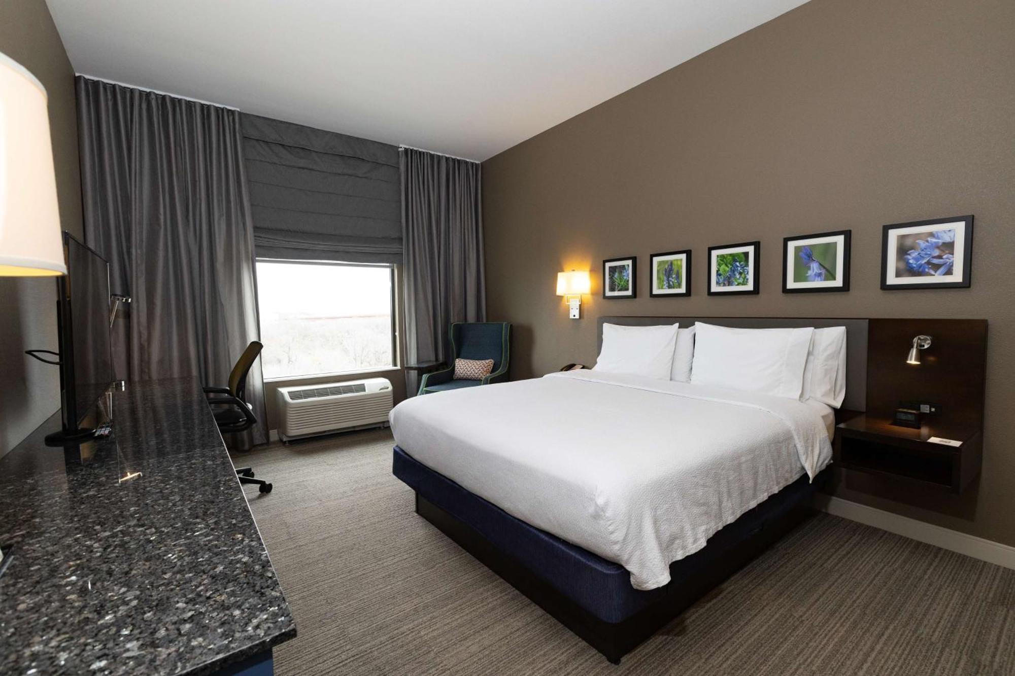 Hilton Garden Inn Austin Airport Extérieur photo
